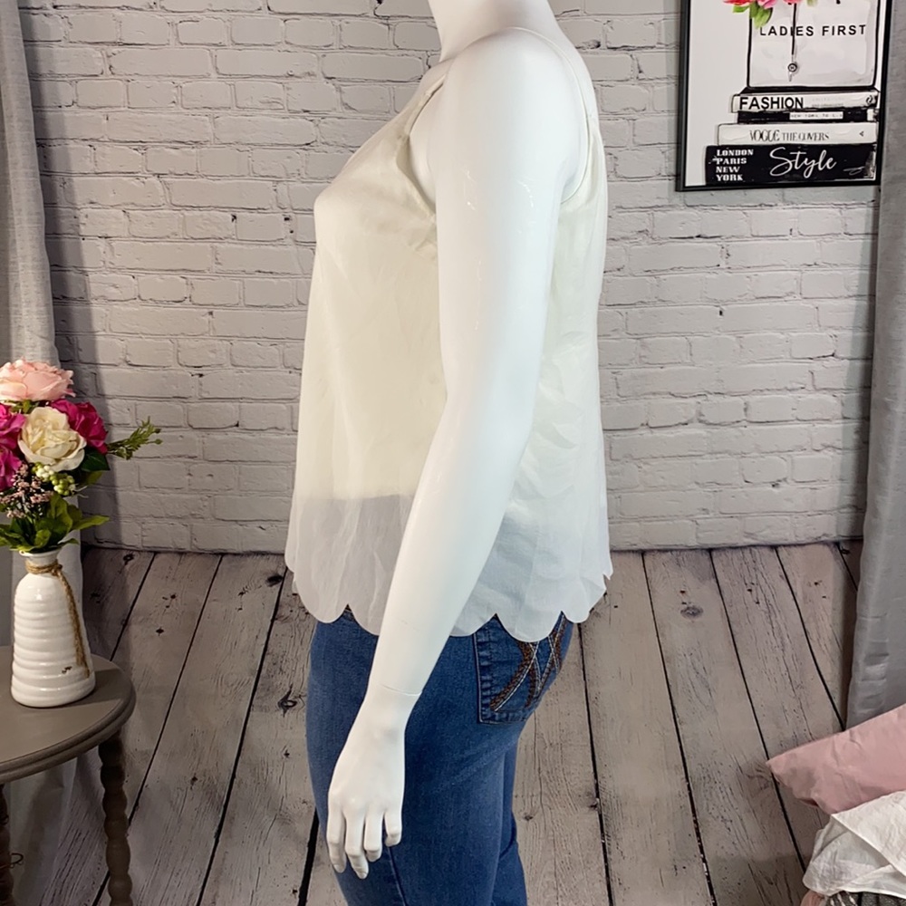 umgee Off-White W/Lace Tank Top Size: Large - Picture 5 of 16